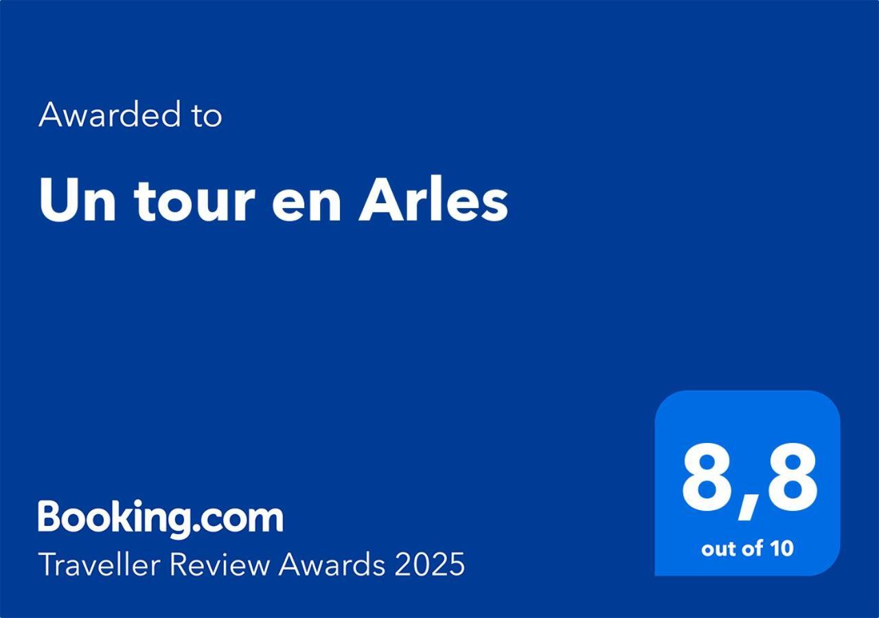 Un Tour En Arles Apartment Exterior foto